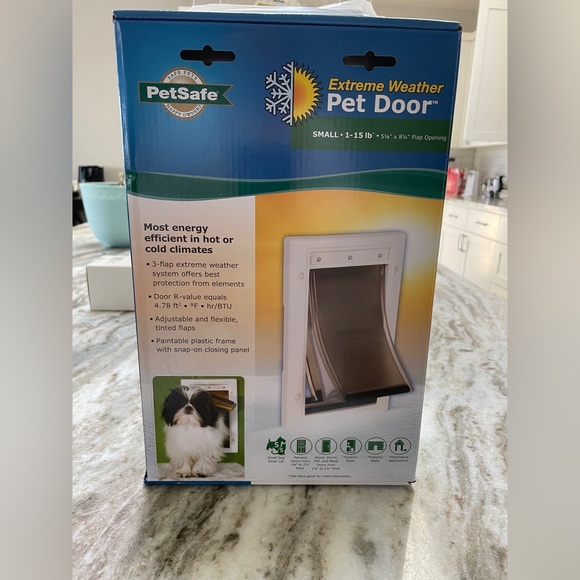 PetSafe Dog Brand New Small Petsafe Extreme Weather Dogcat Door